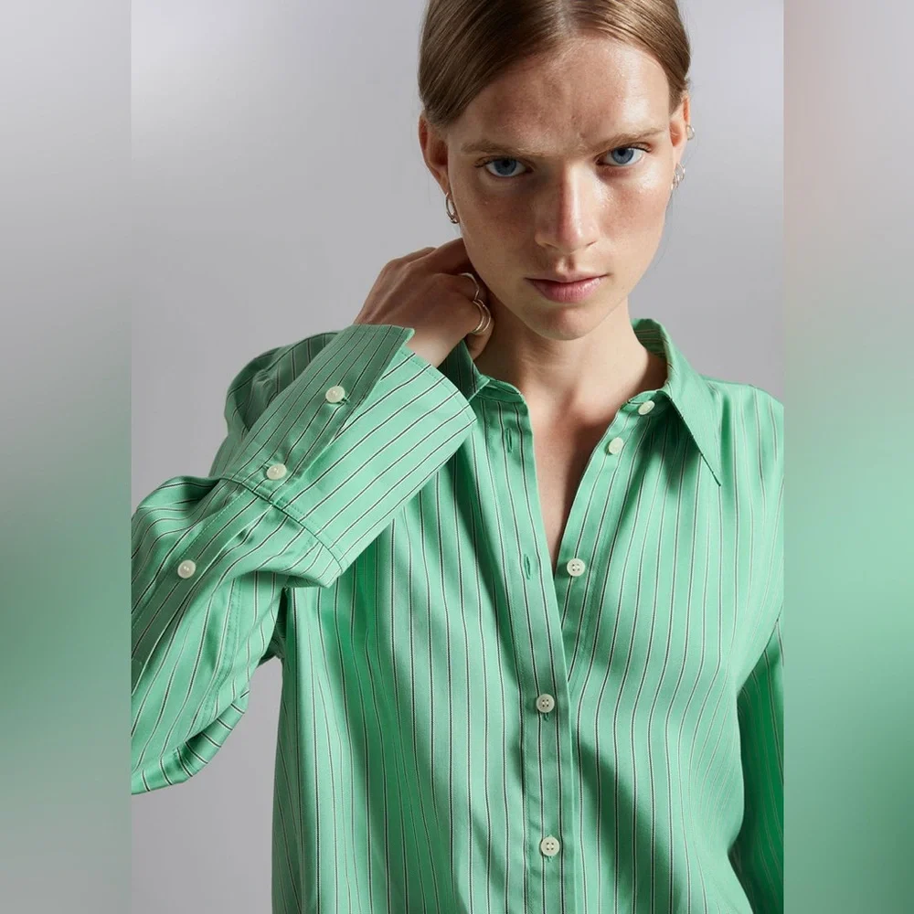& OTHER STORIES Regular-Fit Long Sleeve Button Down Shirt Green Striped Size S